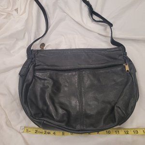 Stone Mountain USA Purse / Crossbody / Black Leather